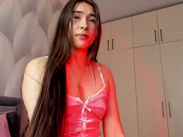 Bambiiiii's BongaCams show and profile