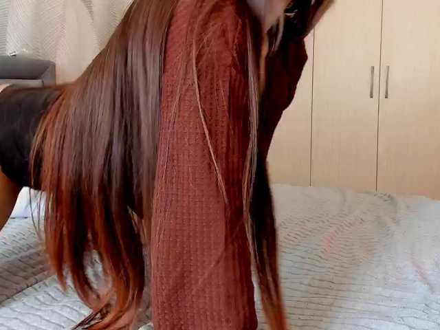 Bambiiiii's BongaCams show and profile