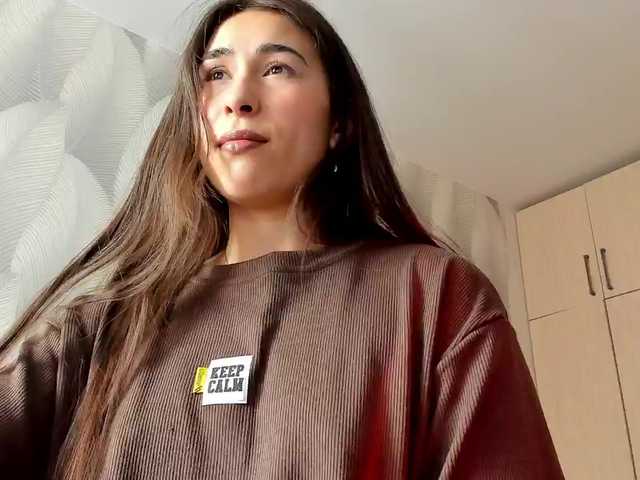 Bambiiiii's BongaCams show and profile