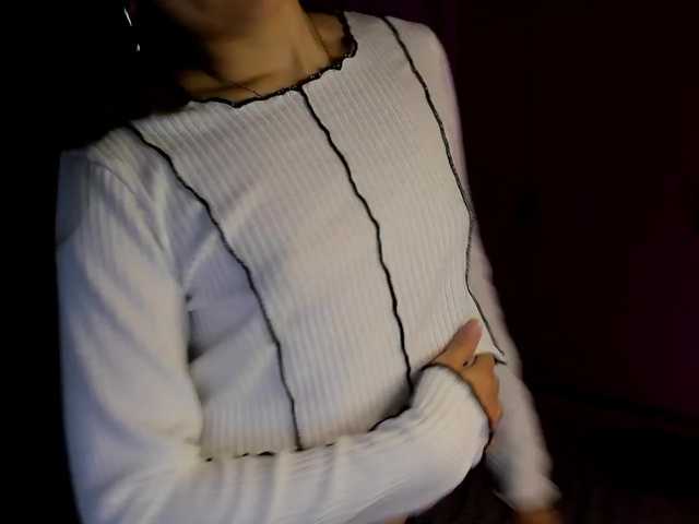 Explore naked performer Bambiiiii Bambiiiii from BongaCams