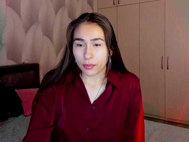 Bambiiiii's BongaCams show and profile