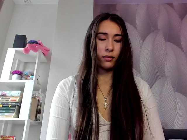 целка Bambiiiii