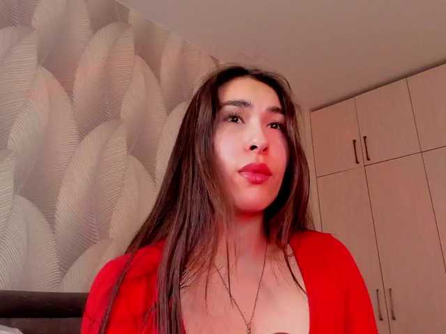 Bambiiiii's BongaCams show and profile