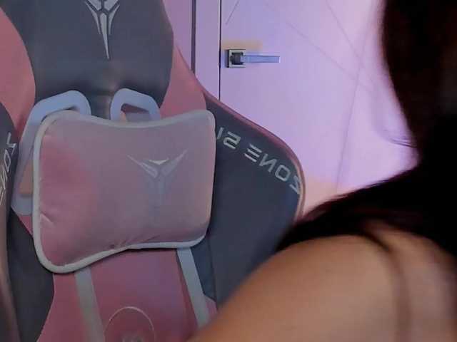 Mia-mit's BongaCams show and profile