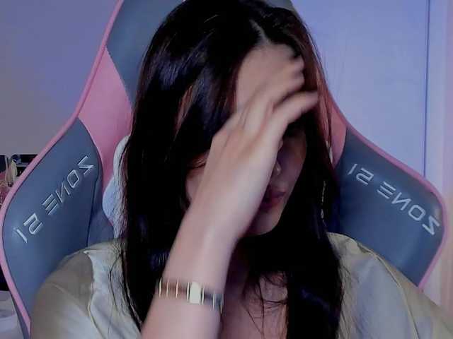 Mia-mit's BongaCams show and profile