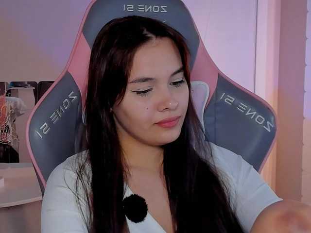 Mia-mit's BongaCams show and profile