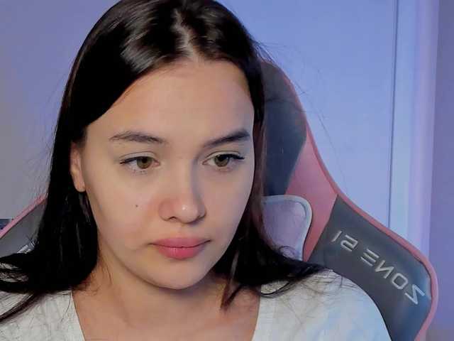 секс на веб с Mia-mit