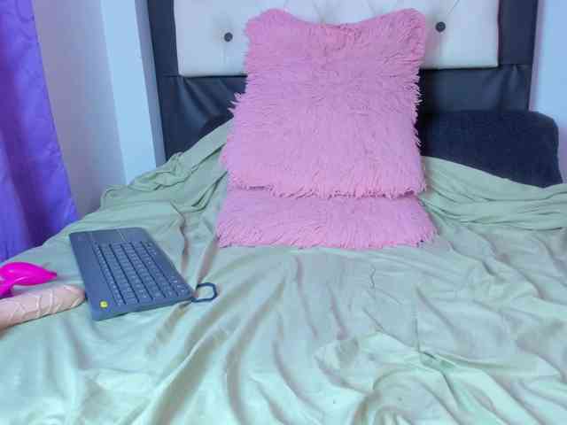 veeronica-smith webcam