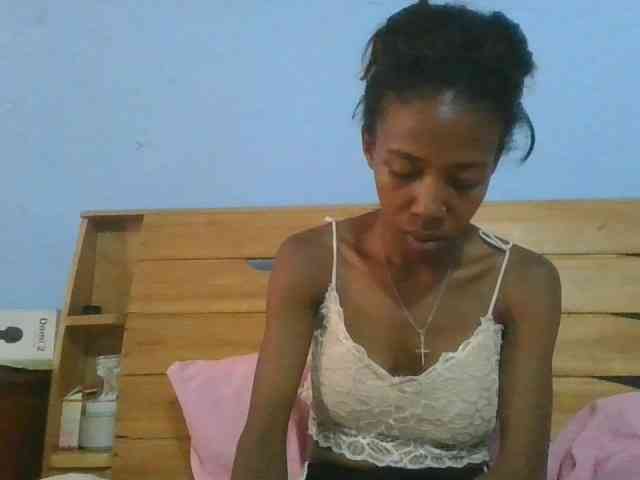 prettykaramel webcam