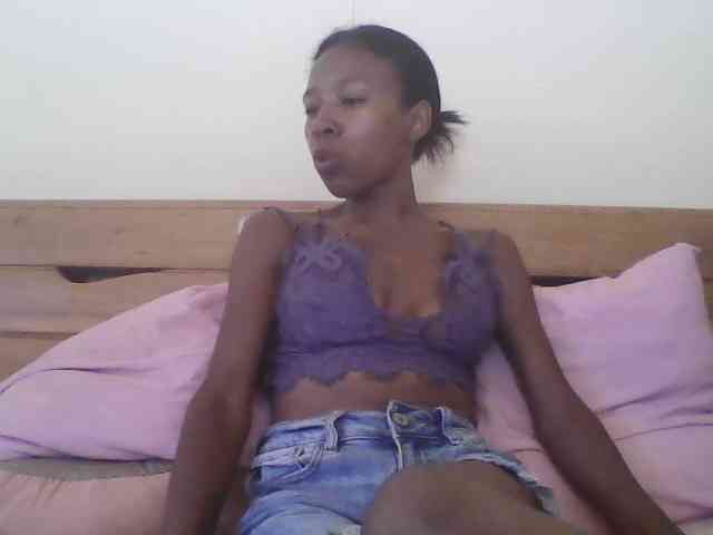 prettykaramel webcam