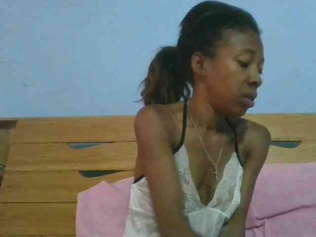 prettykaramel webcam