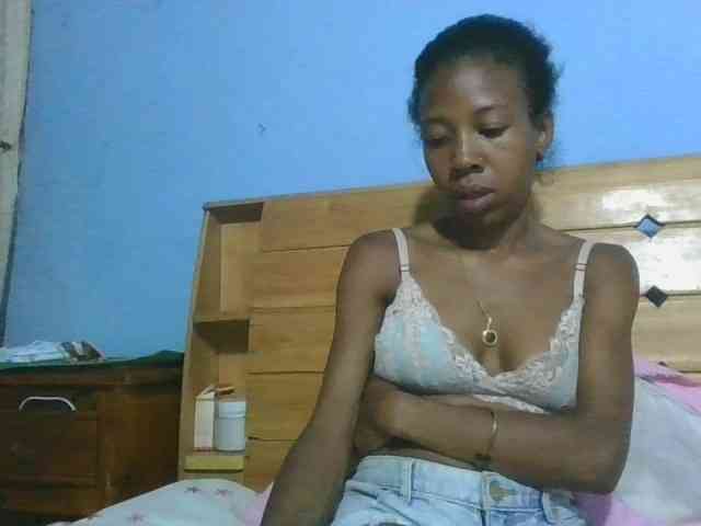 prettykaramel webcam