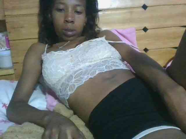 prettykaramel webcam