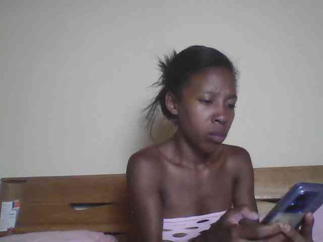 prettykaramel webcam