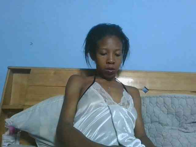 prettykaramel webcam