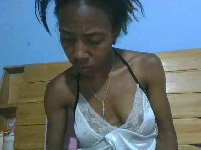 prettykaramel webcam
