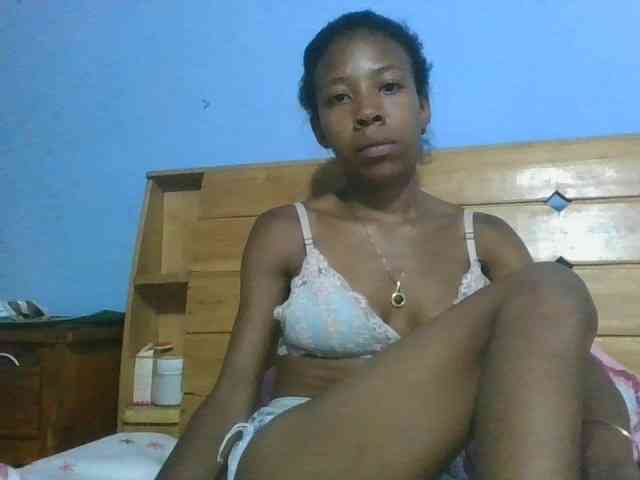 prettykaramel webcam