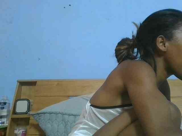 prettykaramel webcam