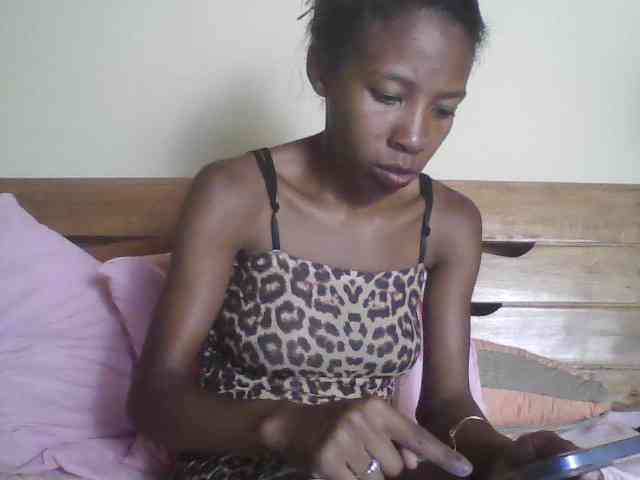 prettykaramel webcam