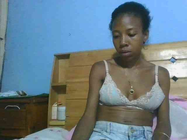 prettykaramel webcam
