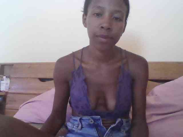 prettykaramel webcam