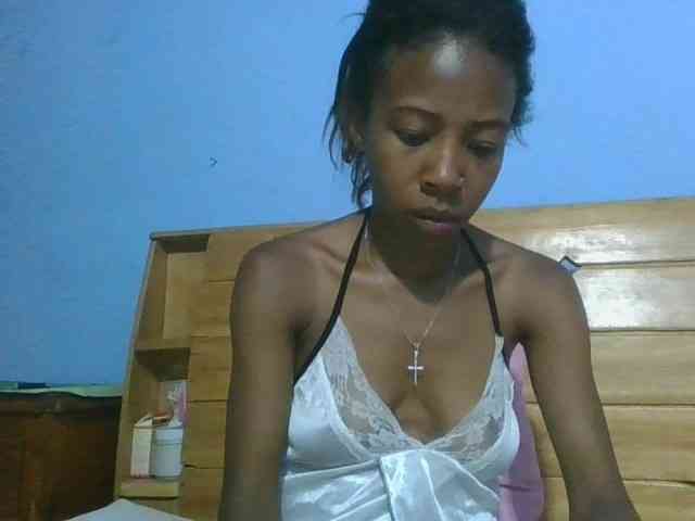 prettykaramel webcam