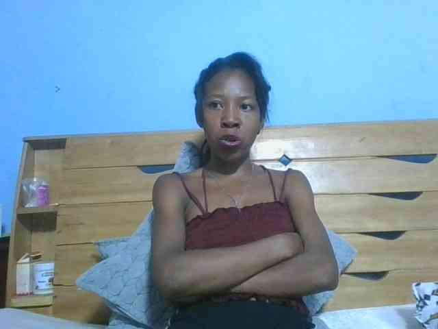 prettykaramel webcam