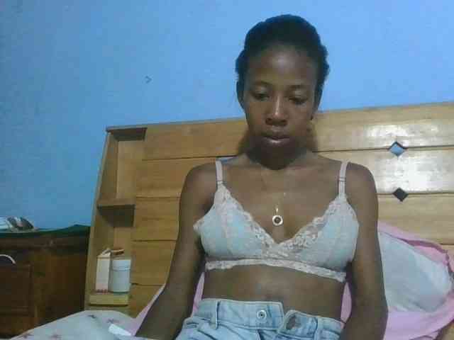 prettykaramel webcam