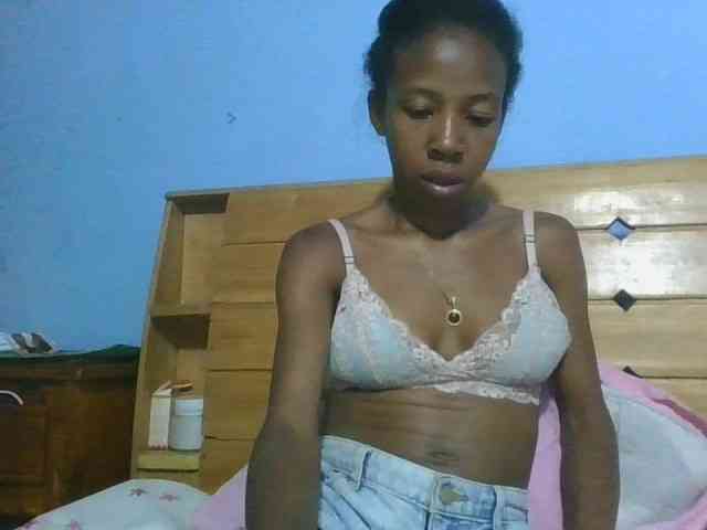 prettykaramel webcam
