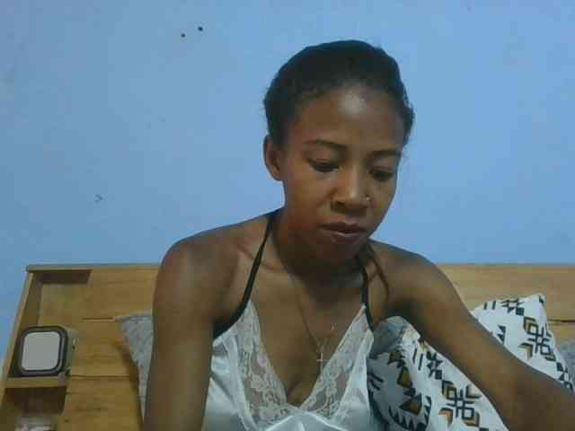 prettykaramel webcam