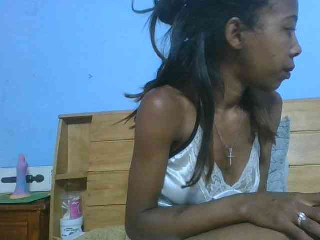prettykaramel webcam