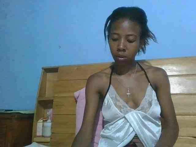 prettykaramel webcam