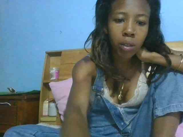 prettykaramel webcam
