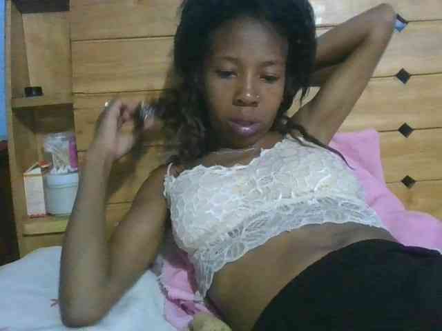 prettykaramel webcam