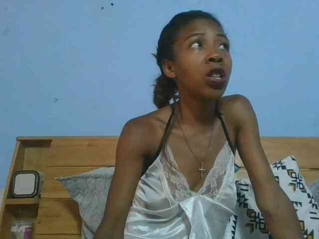 prettykaramel webcam