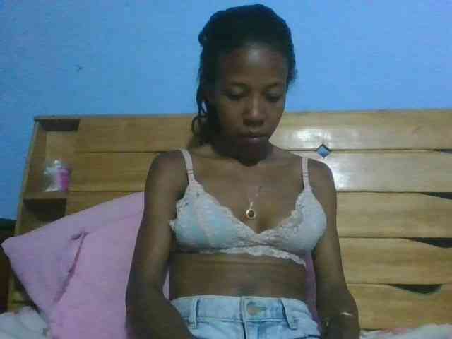 prettykaramel webcam