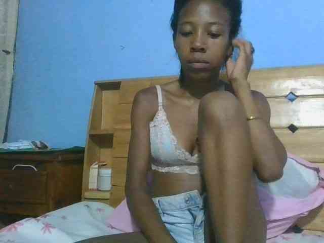 prettykaramel webcam