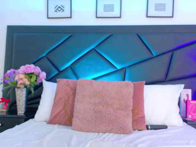 SophieCarther webcam