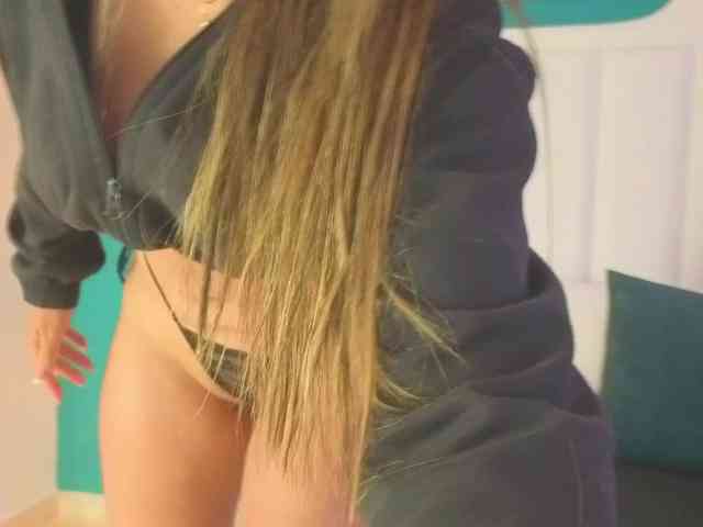 SophieCarther webcam