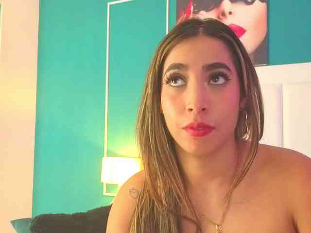 SophieCarther webcam