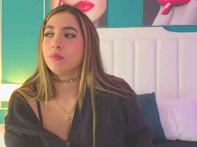 SophieCarther webcam