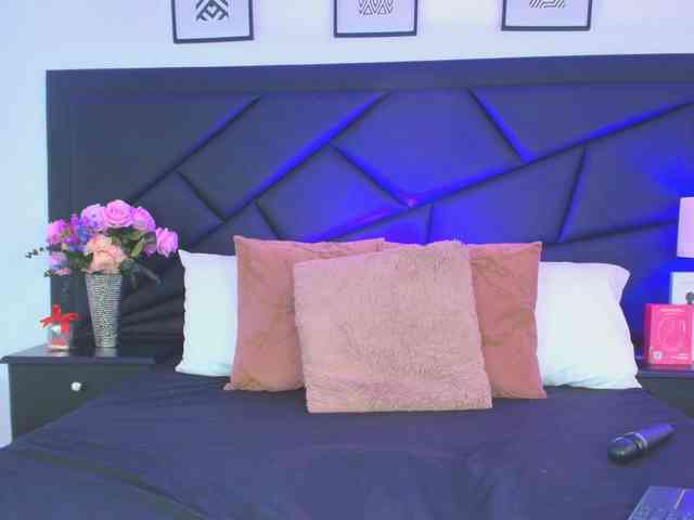 SophieCarther webcam