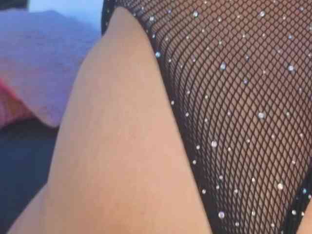 SophieCarther webcam