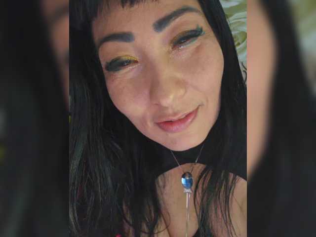 xxxDirtyBitchxxx's BongaCams show and profile