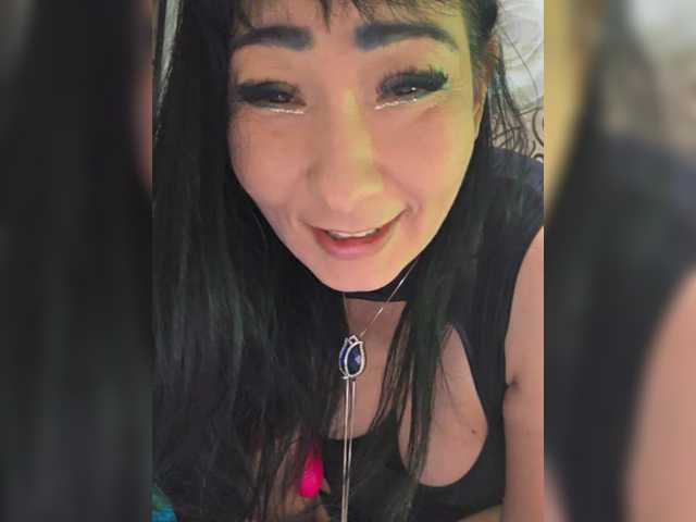 xxxDirtyBitchxxx's BongaCams show and profile