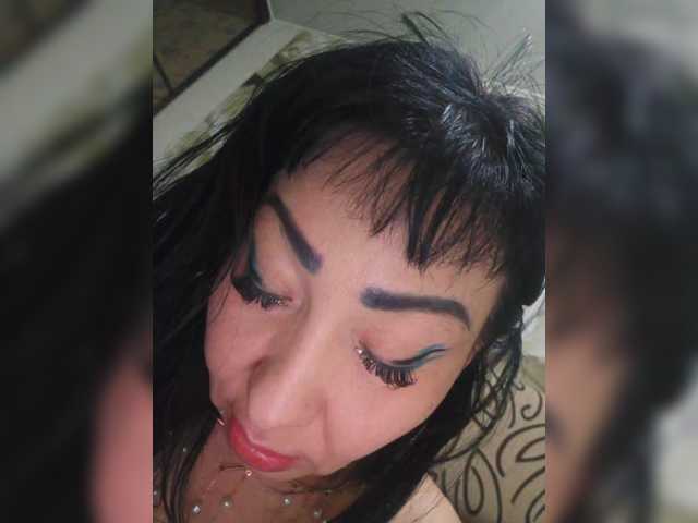 xxxDirtyBitchxxx's BongaCams show and profile