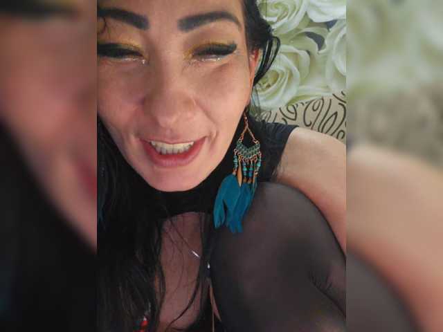  xxxDirtyBitchxxx chat room