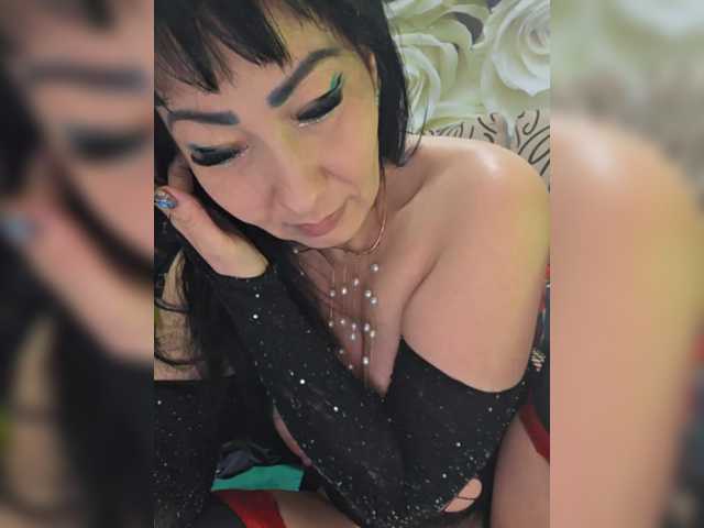 xxxDirtyBitchxxx's BongaCams show and profile