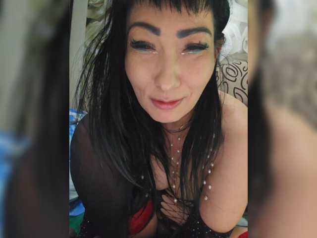 xxxDirtyBitchxxx's BongaCams show and profile