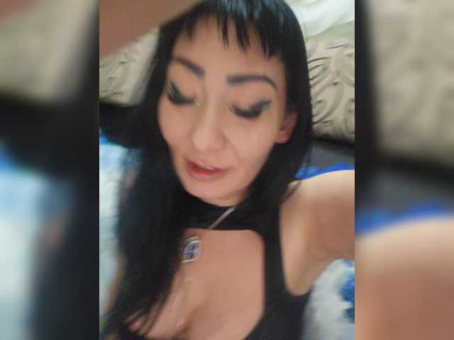 xxxDirtyBitchxxx's BongaCams show and profile